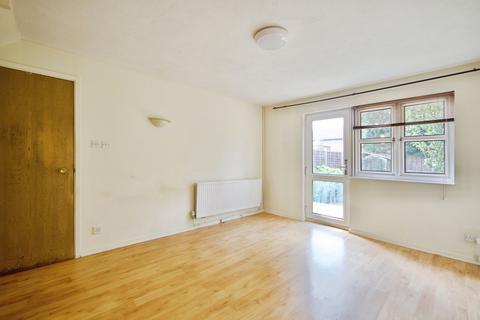 2 bedroom end of terrace house for sale, Canterbury Close, Beckton, London, E6