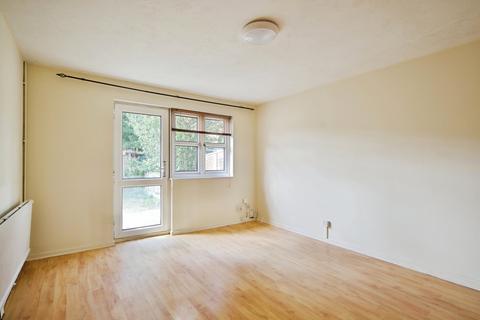 2 bedroom end of terrace house for sale, Canterbury Close, Beckton, London, E6