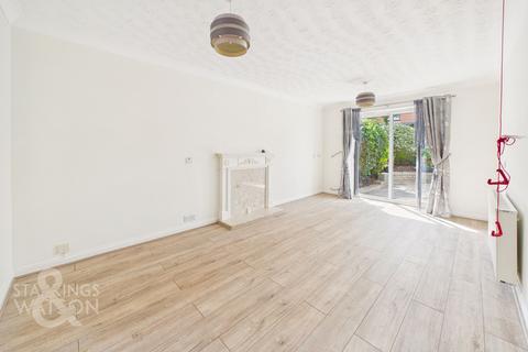 2 bedroom semi-detached bungalow for sale, Wherry Reach, Acle, Norwich