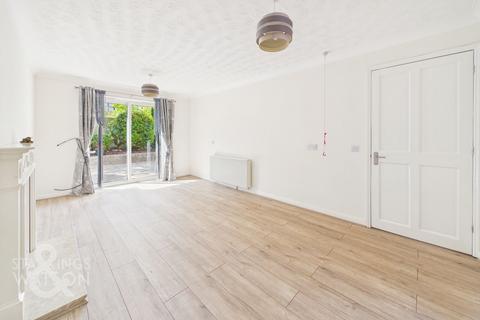 2 bedroom semi-detached bungalow for sale, Wherry Reach, Acle, Norwich