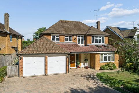 4 bedroom detached house for sale, Whytingham Road, Tring