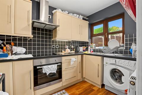 3 bedroom semi-detached house for sale, Bewcastle Road, Nottingham
