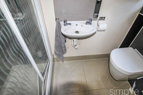 Studio to rent, Fairway Avenue , West Drayton, Middlesex