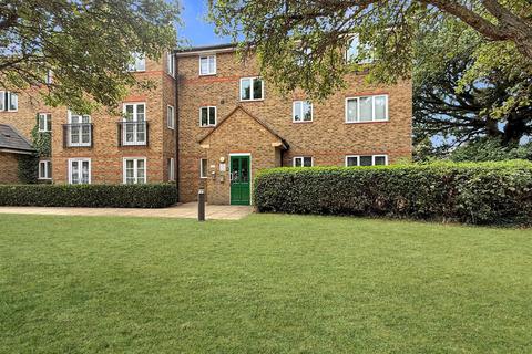 2 bedroom apartment for sale, Nottage Crescent, Braintree, CM7