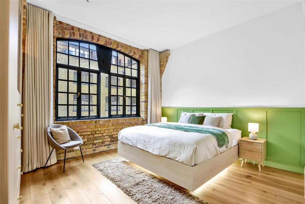 Apartment in London, East Smithfield, Wapping - View 2