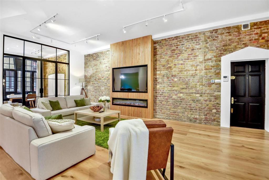 Apartment in London, East Smithfield, Wapping - More
