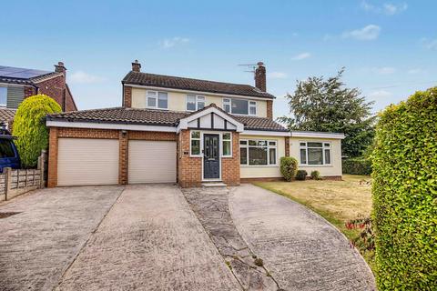 3 bedroom detached house for sale, Marlborough Drive, Macclesfield, SK10