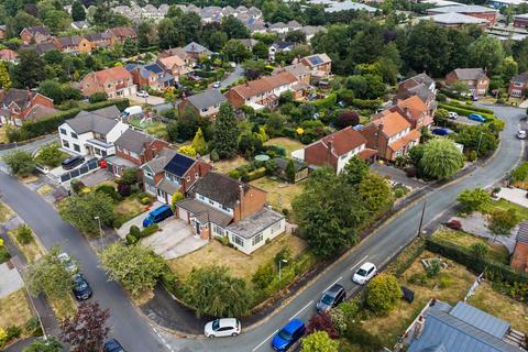 3 bedroom detached house for sale, Marlborough Drive, Macclesfield, SK10