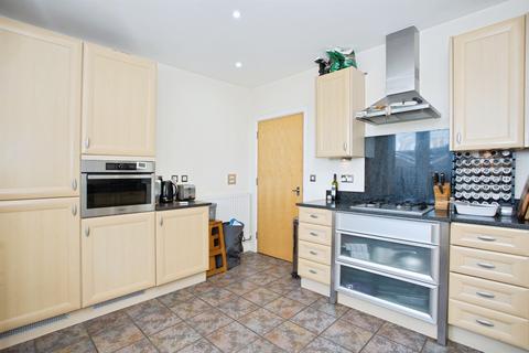 2 bedroom apartment for sale, St. Andrews Road, Cambridge