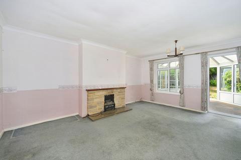 3 bedroom end of terrace house for sale, Charts Close, Cranleigh, GU6