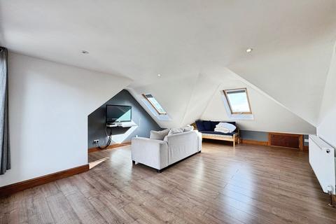 4 bedroom detached bungalow for sale, Stoneyfields Gardens, Edgware, HA8