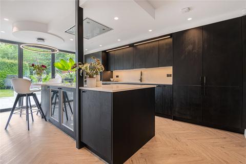4 bedroom detached house for sale, Kitswell Way, Radlett, Hertfordshire, WD7