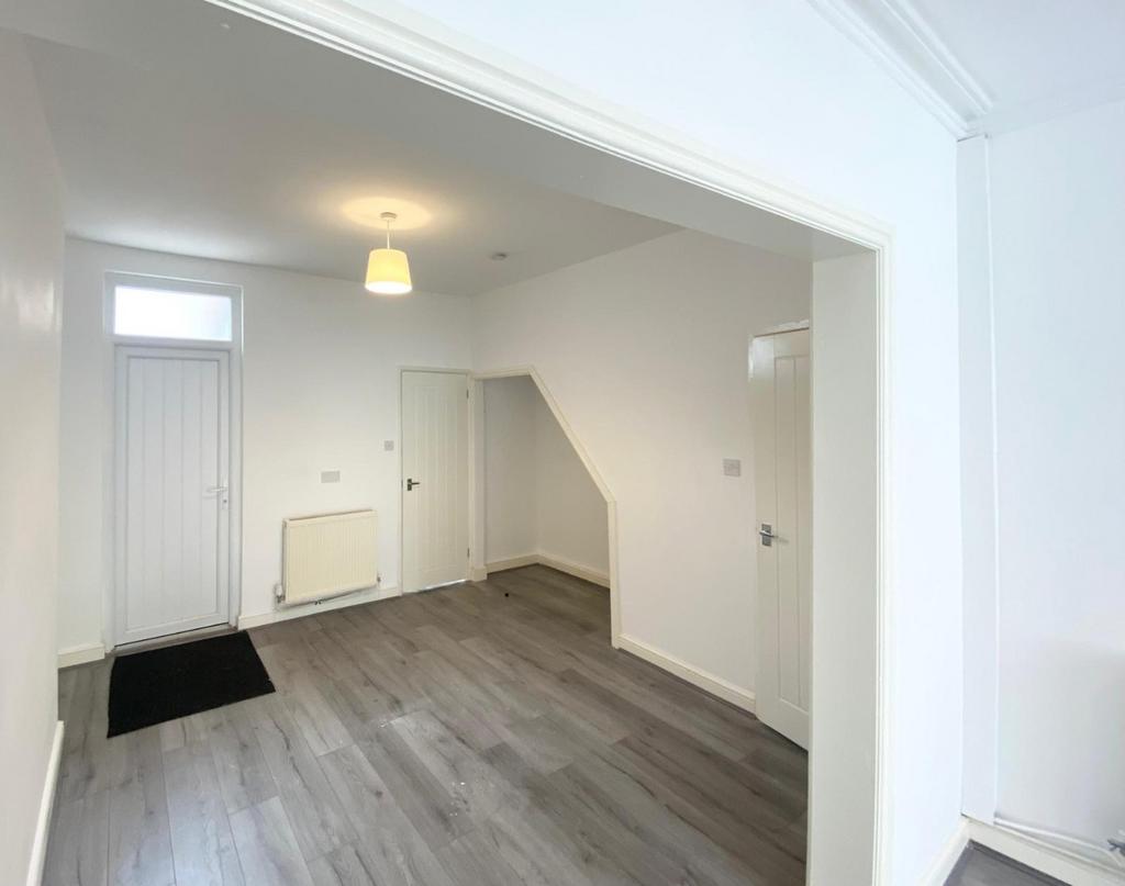 House in Sefton, Liverpool City Region - View 3