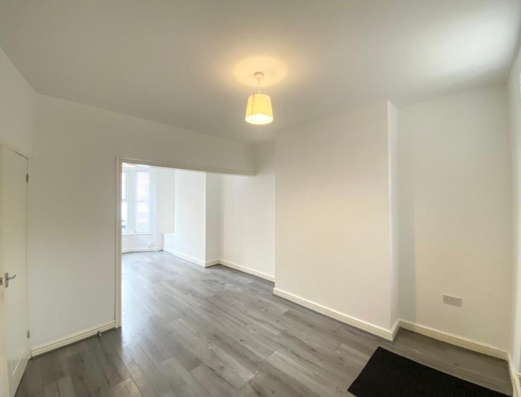 House in Sefton, Liverpool City Region - View 4