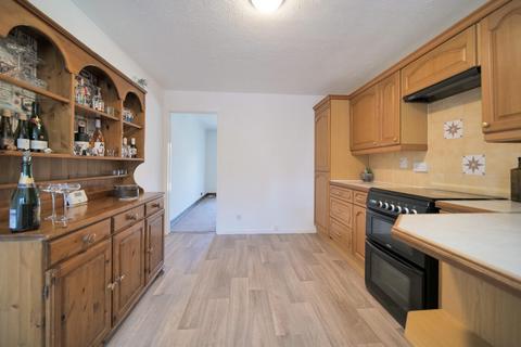 3 bedroom semi-detached house for sale, Cotswold Close, Melksham SN12