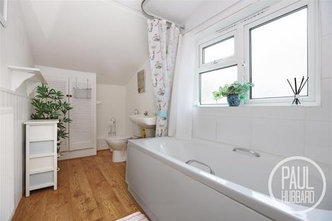 2 bedroom terraced house to rent, Bevan Street West, Lowestoft, NR32