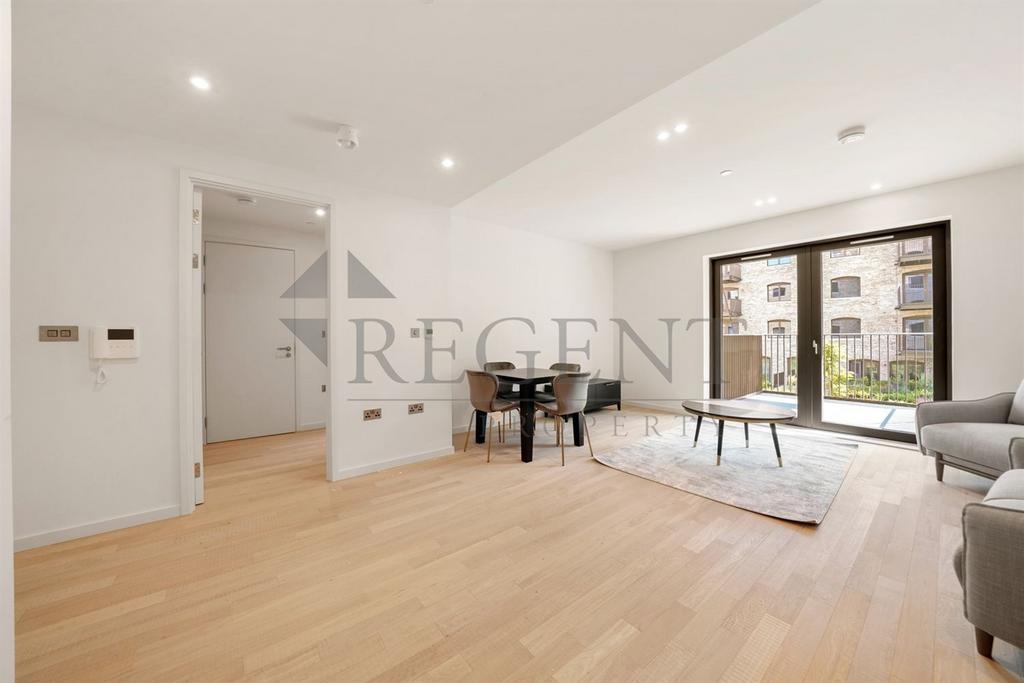 Apartment in Brentford - View 2