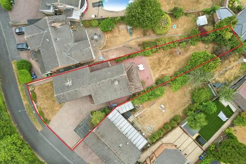 5 bedroom detached house for sale, Oak Tree Close, Leamington Spa