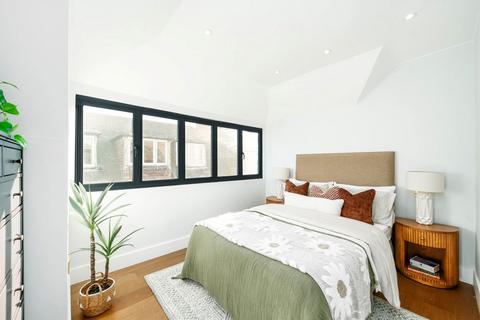 1 bedroom flat for sale, Brondesbury Park, London NW6