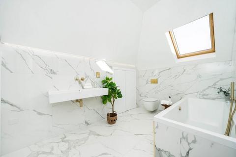1 bedroom flat for sale, Brondesbury Park, London NW6