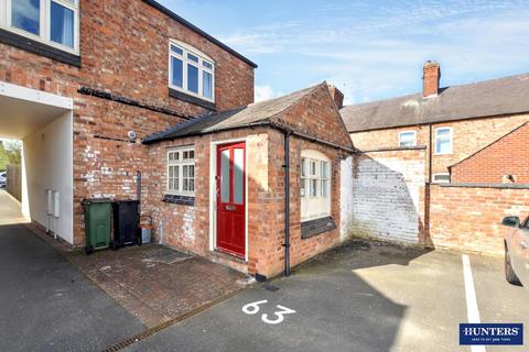 3 bedroom townhouse to rent, Canal Street, Wigston, LE18 4PN