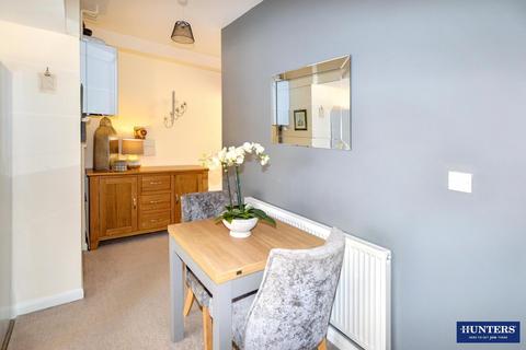 3 bedroom townhouse to rent, Canal Street, Wigston, LE18 4PN