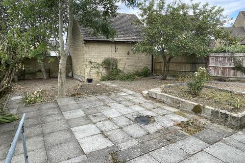 2 bedroom detached bungalow for sale, Park Farm, Bourton-On-The-Water, Cheltenham