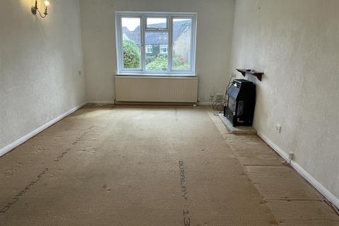 2 bedroom detached bungalow for sale, Park Farm, Bourton-On-The-Water, Cheltenham