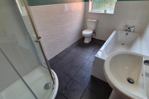 3 bedroom terraced house to rent, George Street, South Yorkshire