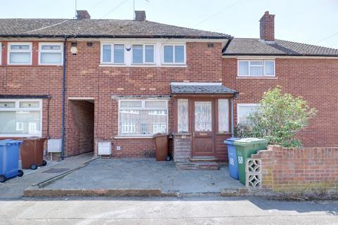 Anton Road, South Ockendon RM15
