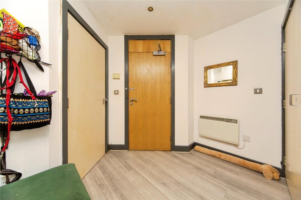 Apartment in Liverpool - View 3