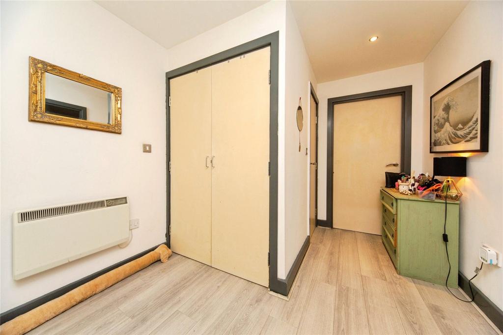Apartment in Liverpool - View 4
