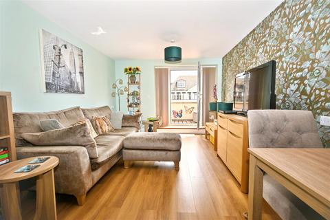 1 bedroom retirement property for sale, Jevington Gardens, Eastbourne