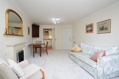 2 bedroom flat for sale, Arlington Avenue, Leamington Spa
