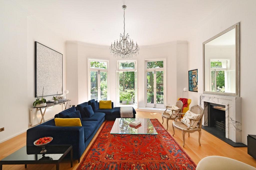 Living room, fireplace