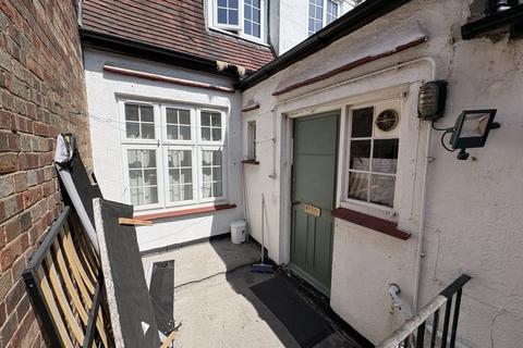 undefined, 196 Eltham High Street, Eltham, London