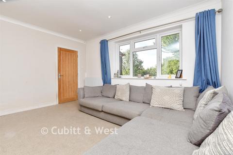 3 bedroom semi-detached house for sale, Edgecoombe, South Croydon CR2