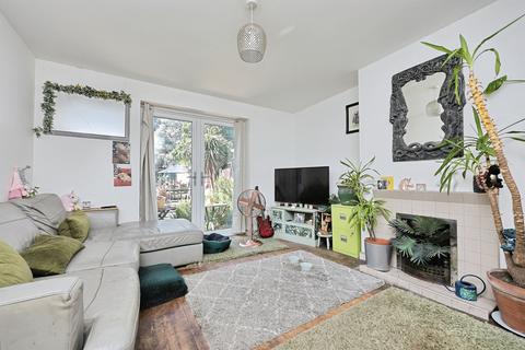 3 bedroom semi-detached house for sale, Mile Cross Lane, Norwich