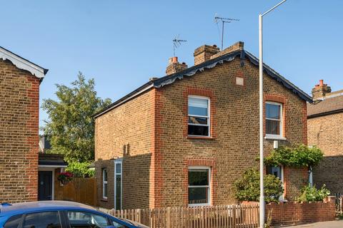Kings Road, Kingston Upon Thames, KT2