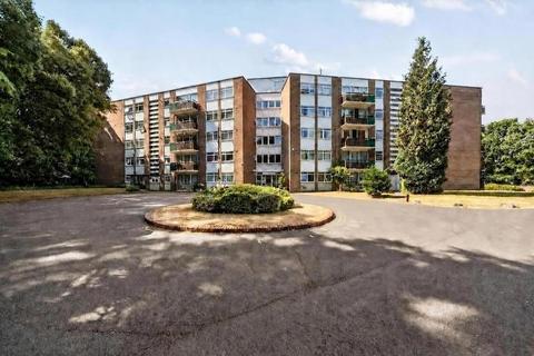 2 bedroom apartment for sale, Kemnal Road, Chislehurst, Kent, BR7