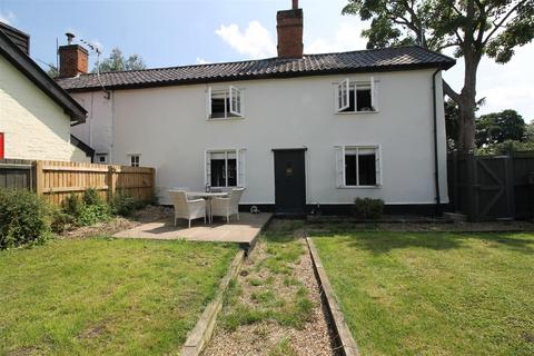 2 bedroom semi-detached house to rent, Stradbroke