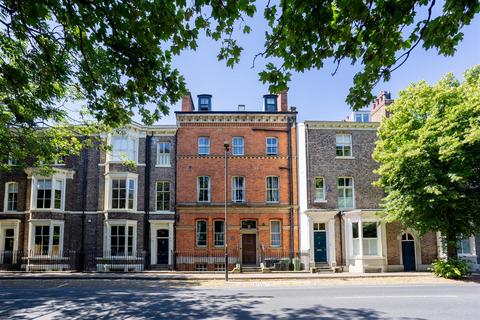 1 bedroom ground floor flat to rent, Bootham, York