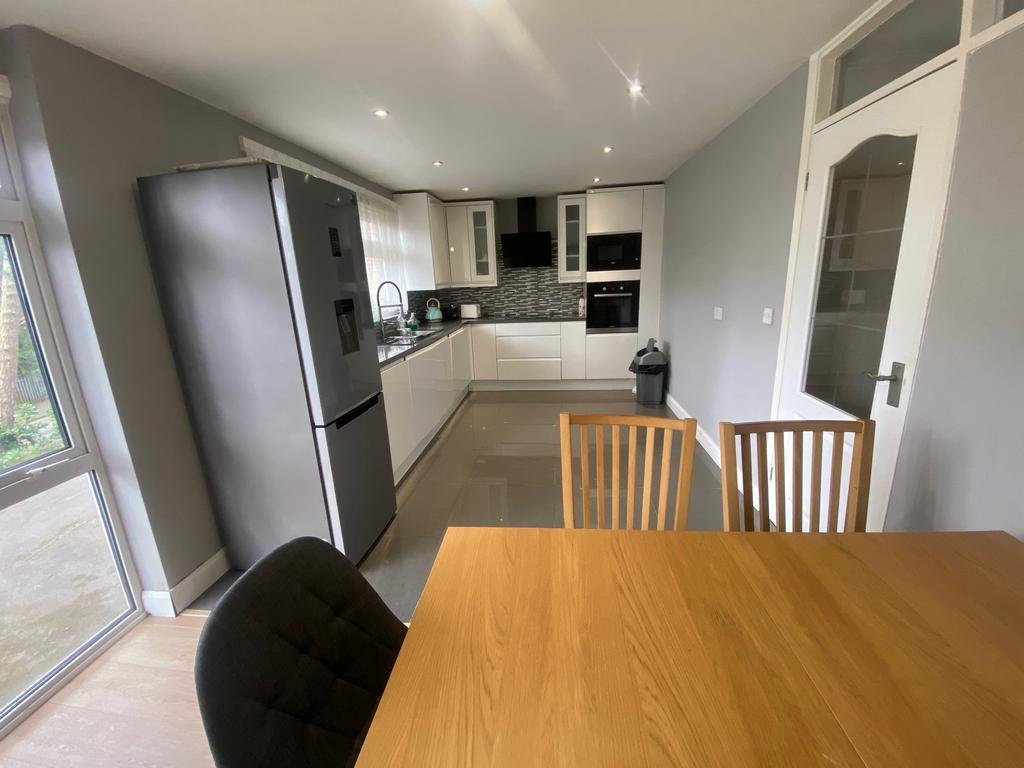 House in Sutton Coldfield, Driffold - View 3