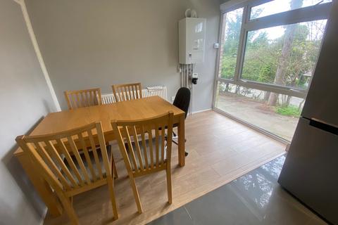 4 bedroom house to rent, Manor Road, Sutton Coldfield, B73