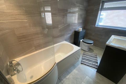 4 bedroom house to rent, Manor Road, Sutton Coldfield, B73