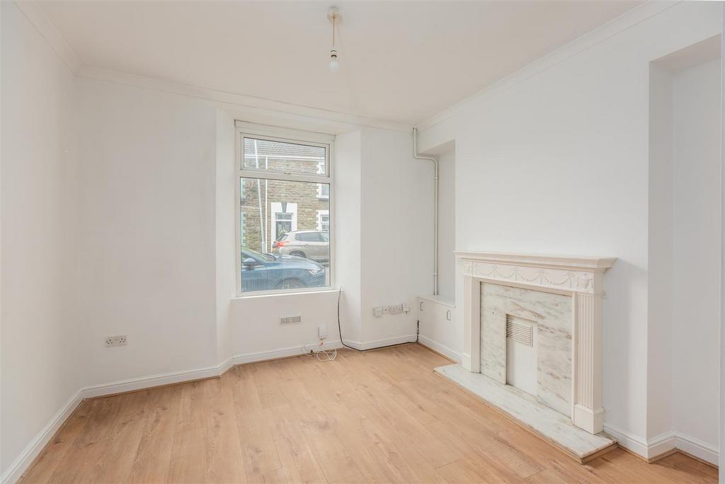 Living room, fireplace