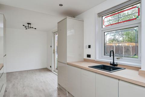 3 bedroom semi-detached house for sale, Milton Road, Ellesmere Port, Cheshire, CH65