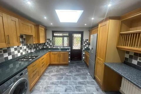 2 bedroom detached bungalow for sale, Abbey Road, Mansfield
