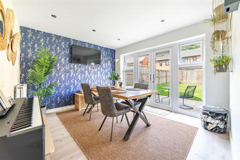 4 bedroom detached house for sale, Dalgleish Road, Newcastle Upon Tyne NE20