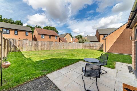 4 bedroom detached house for sale, Dalgleish Road, Newcastle Upon Tyne NE20